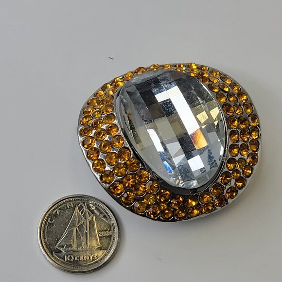 Large Yellow Rhinestone Stretch Ring - Picture 3 of 7